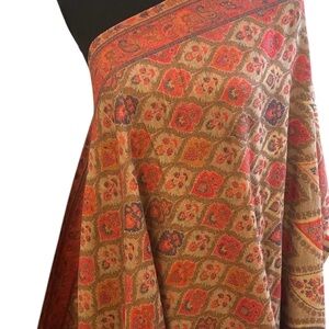 Vintage-Inspired Floral Medallion Tapestry Fabric - Rust & Olive